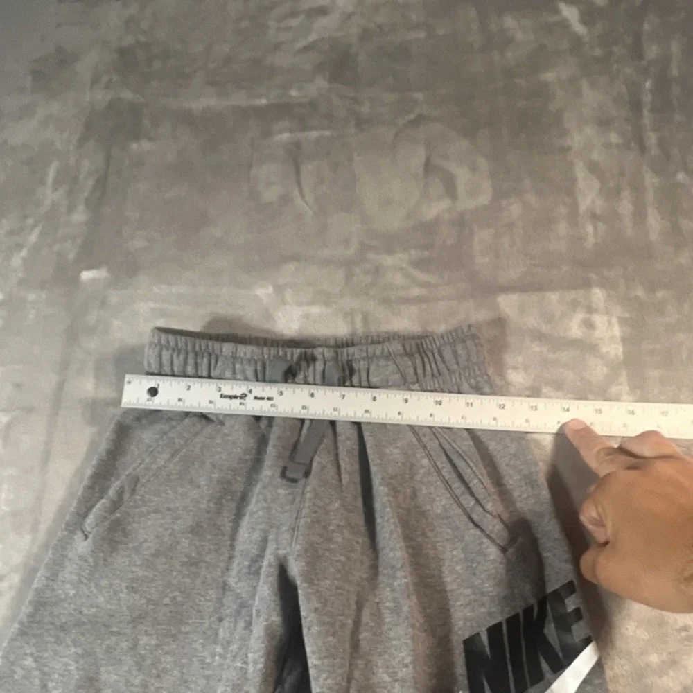 Nike Boys Pants Small Gray Fleece Athletic Swoosh Logo Jogger